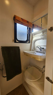 2006 Isuzu NQR House-Truck Motorhome — Self-Contained, Big Living Space