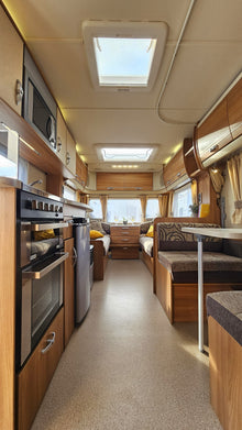 2011 Swift Challenger 530 touring caravan